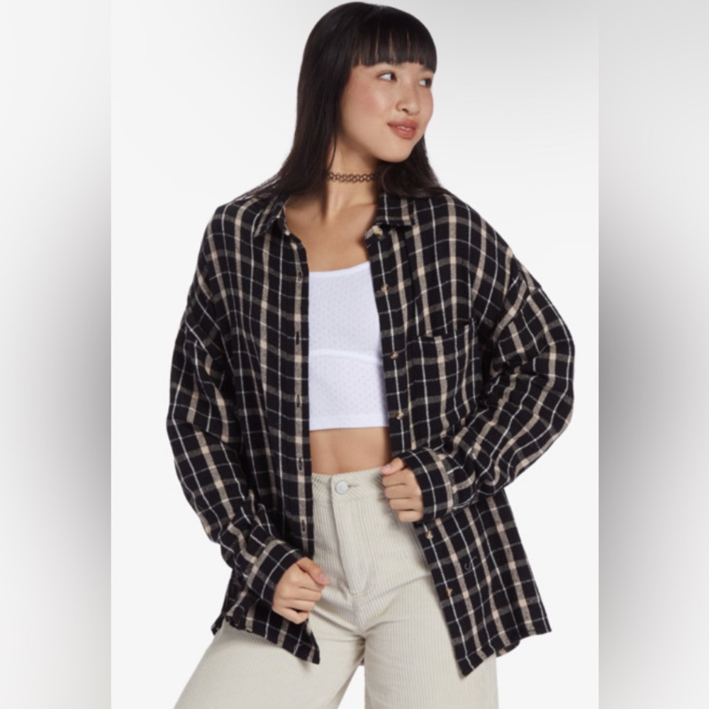 Roxy Women’s Chloe Kim Plaid Flannel Button Up Shirt Shacket Black XL